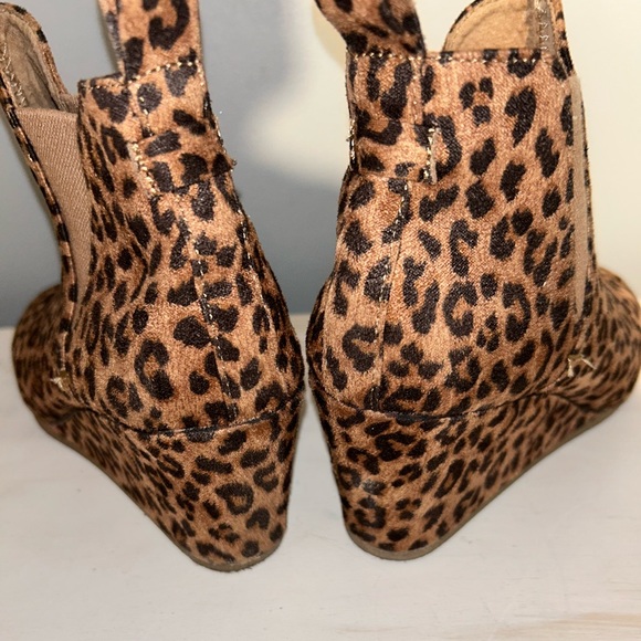 Leopard wedge booties - Picture 5 of 7